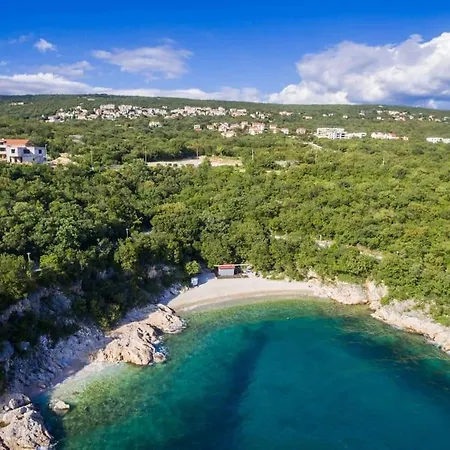 アパート Comfy *